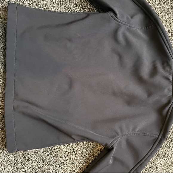 Black windstop jacket. Youth small - Picture 9 of 9